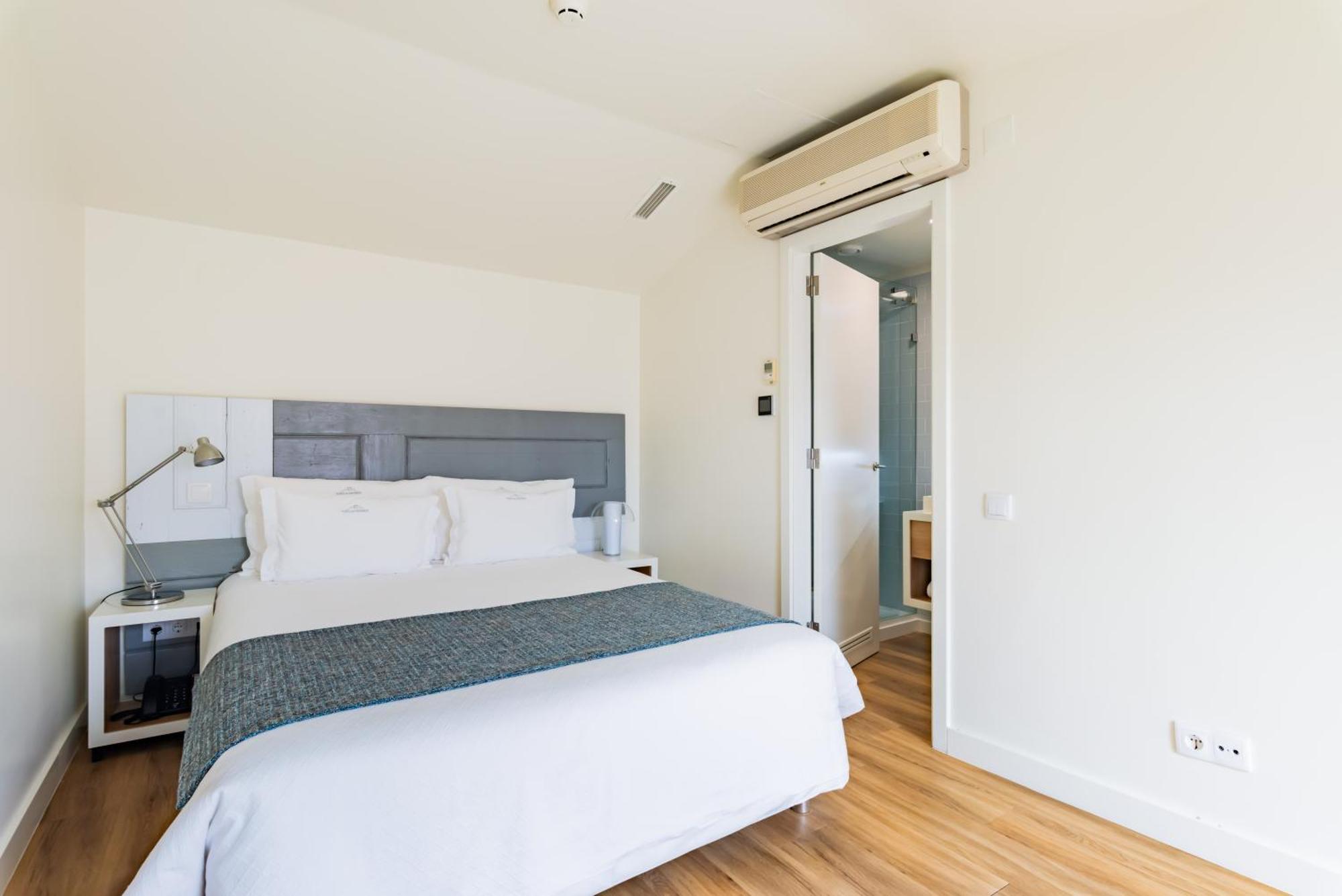 Porta Da Arrabida Suites ปัลเมลา ภายนอก รูปภาพ
