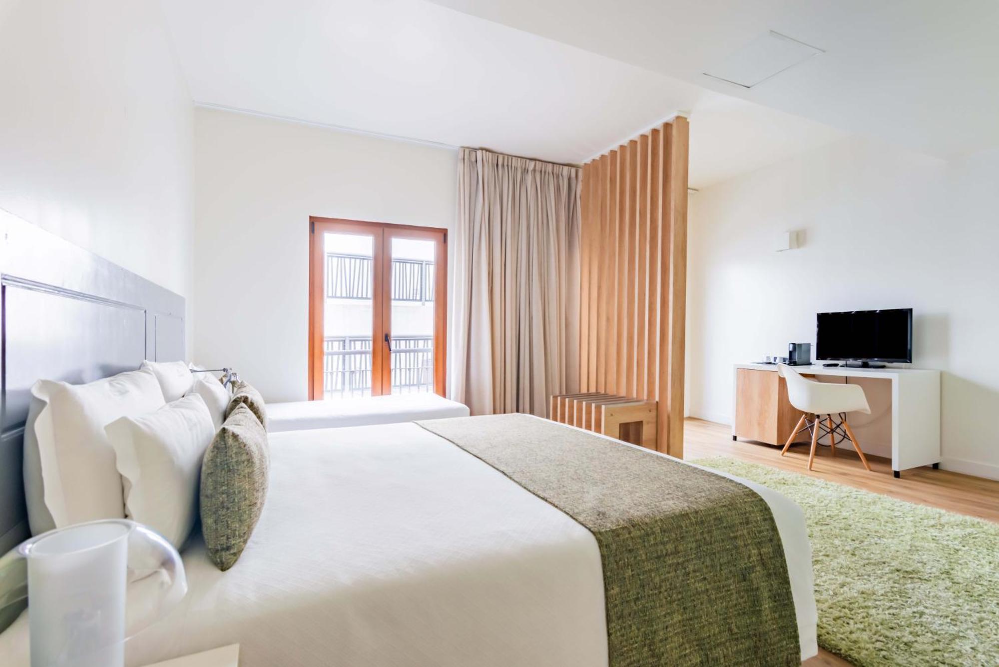 Porta Da Arrabida Suites ปัลเมลา ภายนอก รูปภาพ